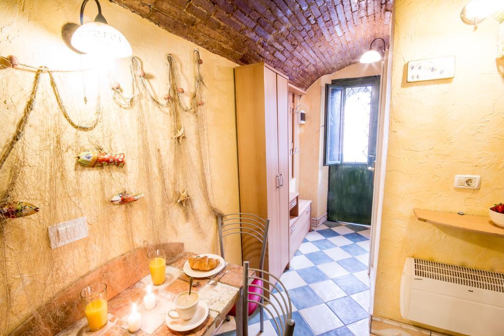 Cosy Little Love Nest In Пиран Стая снимка
