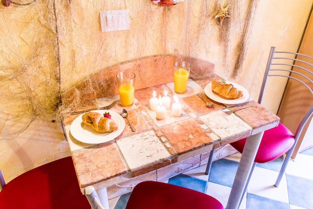 Cosy Little Love Nest In Пиран Стая снимка