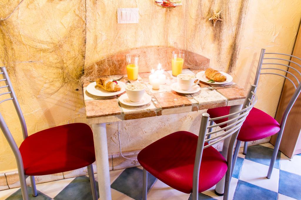 Cosy Little Love Nest In Пиран Стая снимка